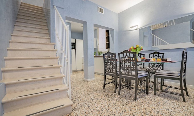 Cannaregio Apartment | DIMORA SANT'ANDREA CANAL VIEW