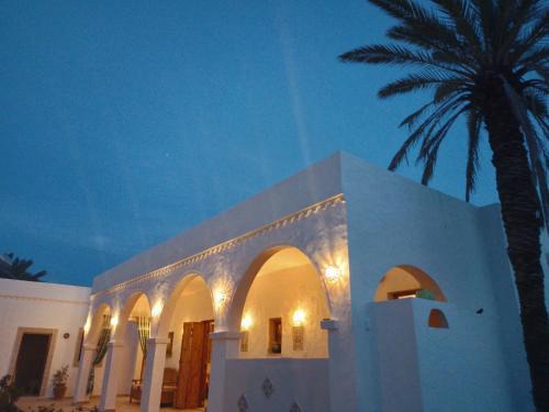 Hawmat al Badawiyin House | Djerba rêve vacances Suite Zohra