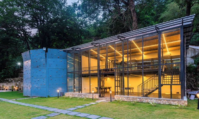 Jogiyana Hotel | DLS Divine River Resort and Spa