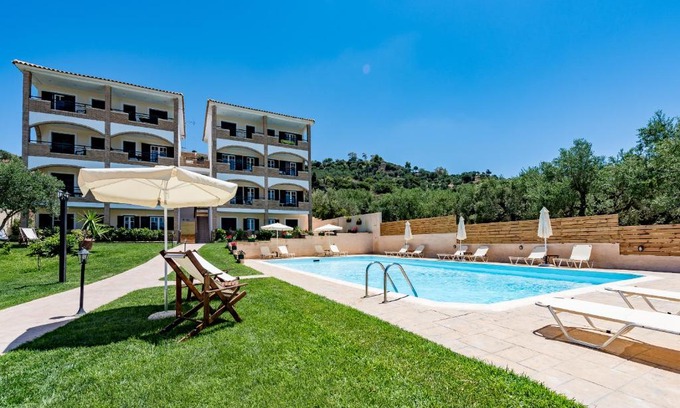 Kalamaki Apartment | Dolce Vita Residence