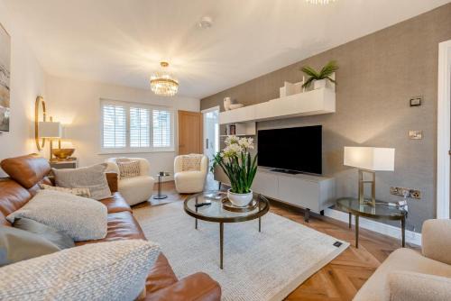 Tremain House | Dolfor