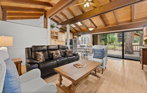 Kings Beach House | Dolly Varden Cottage