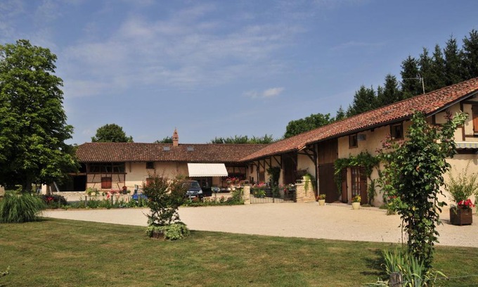 Mantenay-Montlin House | Domaine des Charmilles