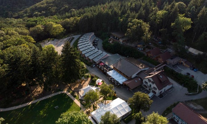 Wattwiller Apartment | Domaine du Hirtz, Restaurant & Spa