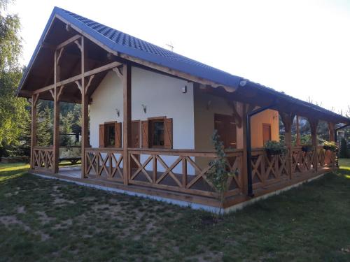 gmina Orchowo Apartment | Domek całoroczny nad jeziorem Budzislawskim, Wielkopolska na wynajem