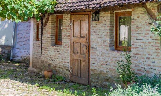 Cloasterf House | Dominic Boutique, Little Barn , Cloasterf