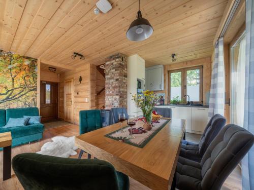 Szaflary Ski Chalet | Domki "Na Dziedzinie" z Gorącą Balią