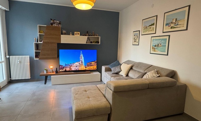 Crocetta-San Lazzaro-Modena Est Apartment | Domus Plinio - Affitti Brevi Italia