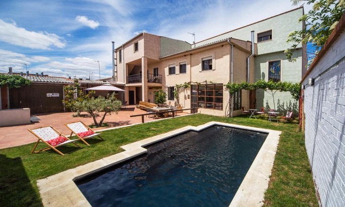 Granja de Moreruela House | Donde Victor Luna