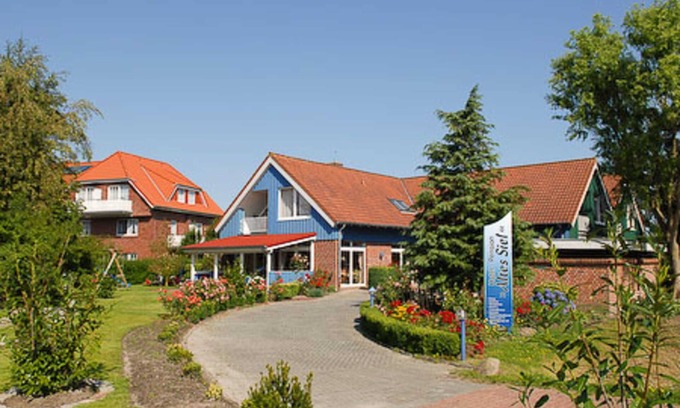 Esens Cottage | Doppelzimmer Seepferd in der Hotel-pension Altes Siel - Doppelzimmer Seepferd mit Balkon