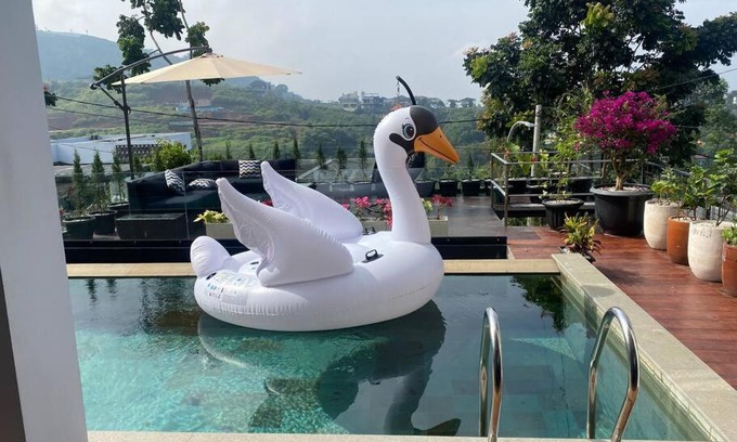 Ciburial Villa | Double R Villa F11 Dago Village