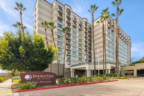 Mission Valley Hotel | DoubleTree by Hilton San Diego-Mission Valley