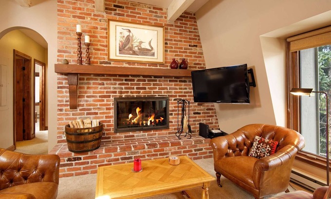 Aspen Condo | Downtown Aspen Winter Escape! Steps to Gondola, Shops, Dining, Cozy Wood FP, W/D