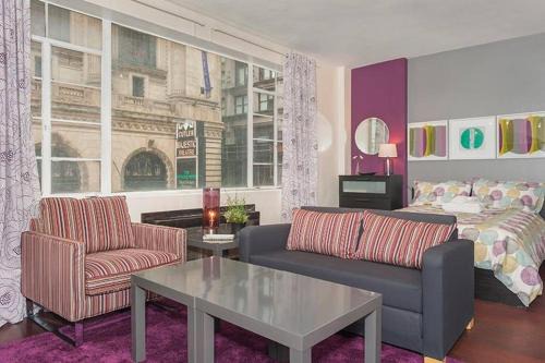 Theatre District Apartment | Downtown Studio Apt, Lots Of Natural Light