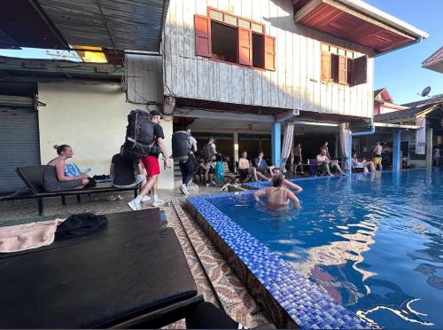 Vang Vieng Bed & Breakfast | Dragon House Vang Vieng