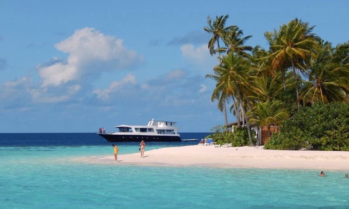 Male Boat Rental | Dream cruise in the Maldives