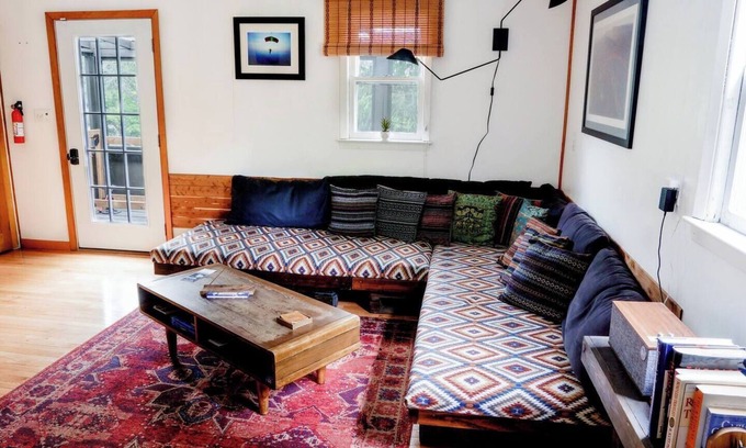 Kerhonkson House | Dream House in the Gunks