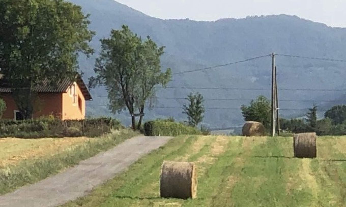 Valmontone Cottage | Dreams Valley, Vacation home and B&B near MagicLand and Fashion District!