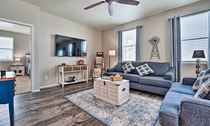 Windsor House | Dreamy Windsor Home with Grill ~ 3 Miles to Lake!