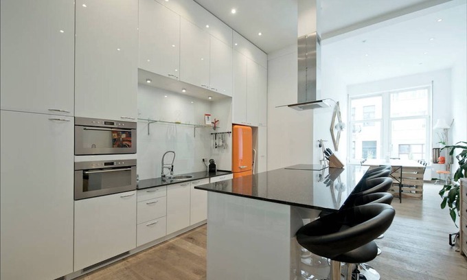 South Antwerp Apartment | Duplex 160m² with sauna & piano