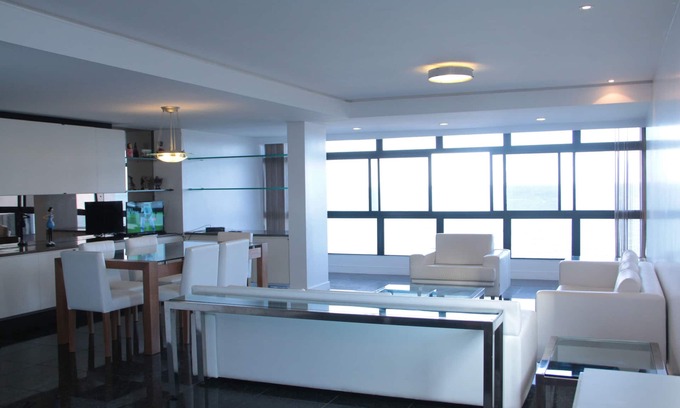 Ponta Verde Apartment | Duplex penthouse by the sea with all amenities