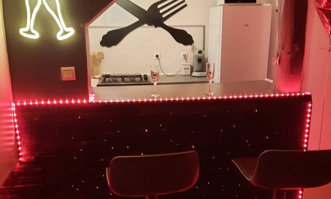 Le Plessis-Grohan Apartment | Duplex with jacuzzi