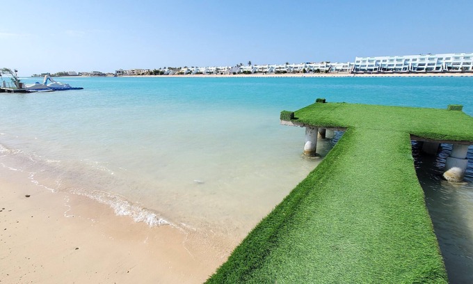 Durrat Al-Arous Ski Chalet | Durrat Al-Arous Villa in Moon Beach