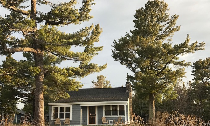 Eagle Harbor Cottage | Eagle Harbor's House on the Hill