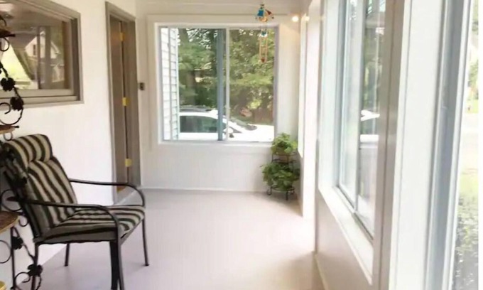 Great Barrington Apartment | Eastbungalow