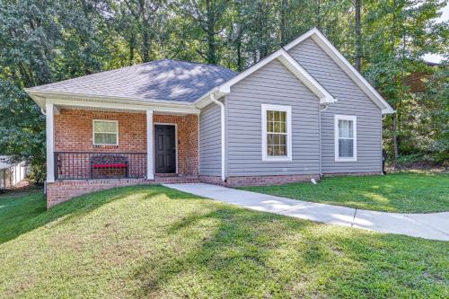 Paw Creek House | Easy Uptown Access Charlotte Gem with Peaceful Yard