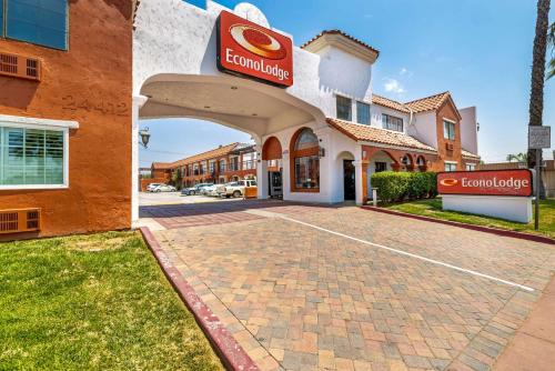 Moreno Valley Hotel | Econo Lodge Moreno Valley
