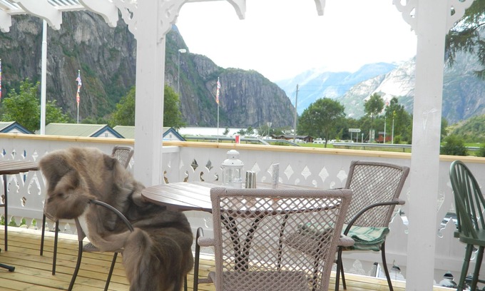 Ovre Eidfjord Cabin | Eidfjord Hytter