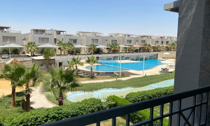 Ain Sokhna Apartment | Einbay pool view appartement
