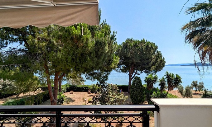 Lokroi House | Ekatis Seacoast Nest