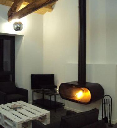 Olmos de Penafiel Villa | EL BAILE, casa con jacuzzi al lado de Peñafiel