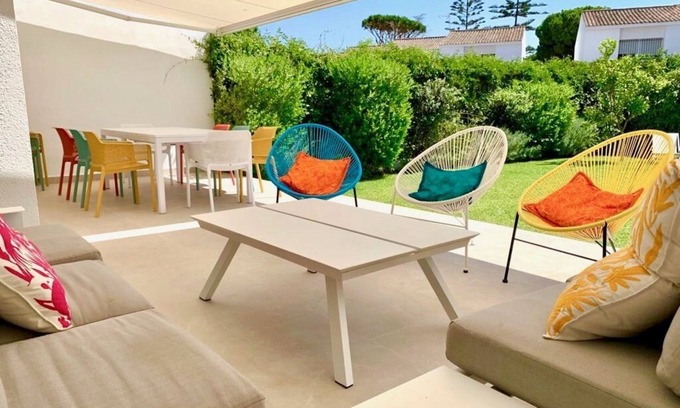 El Puerto de Santa Maria House | El Colorin Beachhouse. A completely refurbished home steps away from the beach.