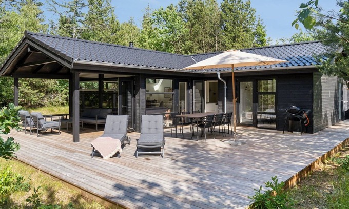 Hoensinge House | "Ela" - 800m from the sea by Interhome