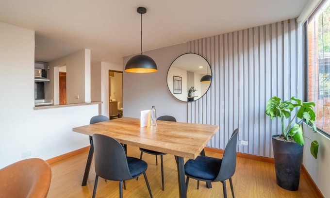 La Cabrera Apartment | Elegant 1BR In Chico