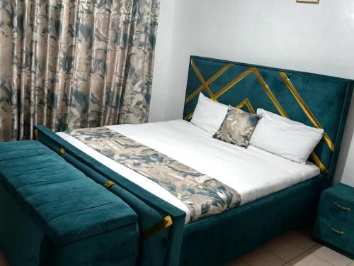 Eldoret Apartment | Elegant 2 Bedroom Apartment close to Rupa Mall, Noble Hotel,Poa PLace, Mediheal hospital, TopHill Hospital and St Lukes Hospital
