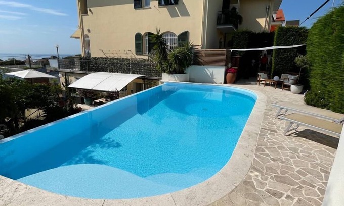Albissola Marina Apartment | Elegant apartment with private swimming pool