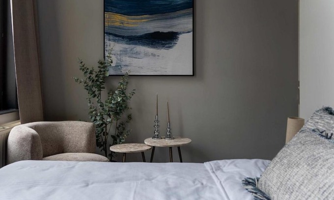 South Antwerp Apartment | Elegant Balcony Suite