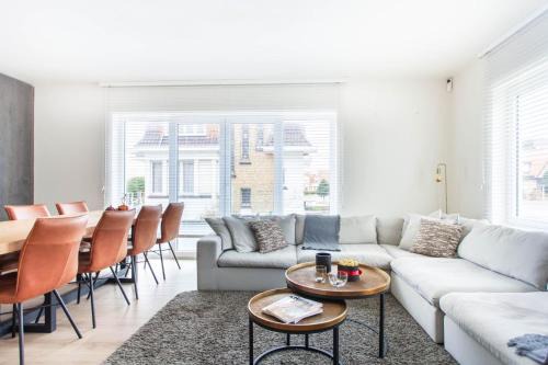 Albertstrand Apartment | Elegant Coastal Retreat in Knokke-Heist