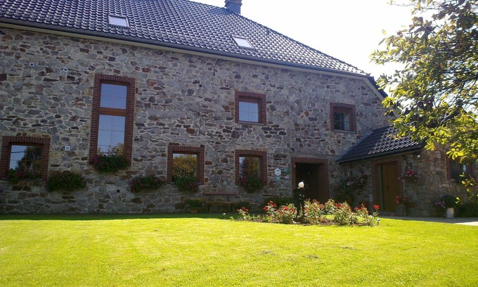 Arimont Cottage | Elegant Home with Sauna