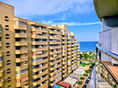 Marina d'Or Apartment | Elegante Apartamento con Terraza, Piscina, Garaje, Playa