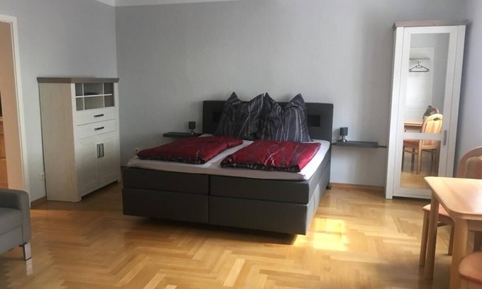 Mucheln Apartment | "elise" Apartments Nr.1 2019 Hochwertig Eingerichtetes Apartment