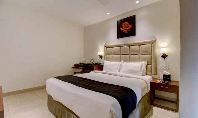 Cidco Hotel | Elite Homes