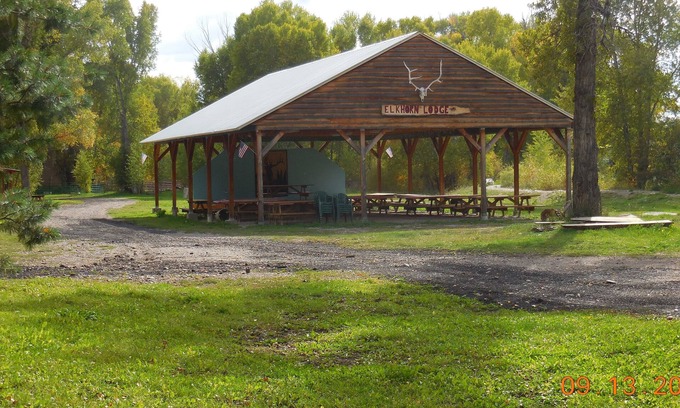 Chama Cabin | Elkhorn Lodge