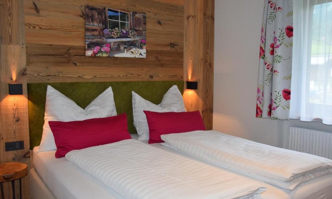 Fusch an der Grossglocknerstrasse Apartment | Ella's