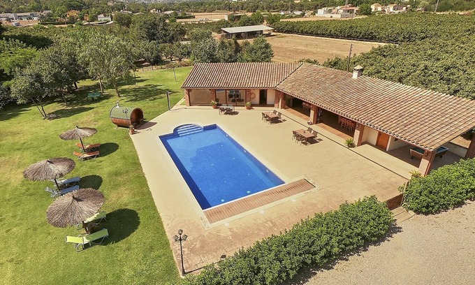 Santa Eulalia de Roncana Apartment | ELS CINGLES - Can Burgues