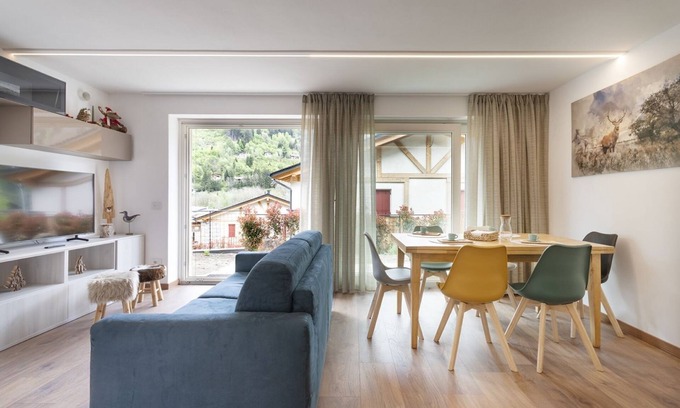 Vezza d'Oglio Apartment | Elyana's Home - Two Bedroom Apartment, Sleeps 6